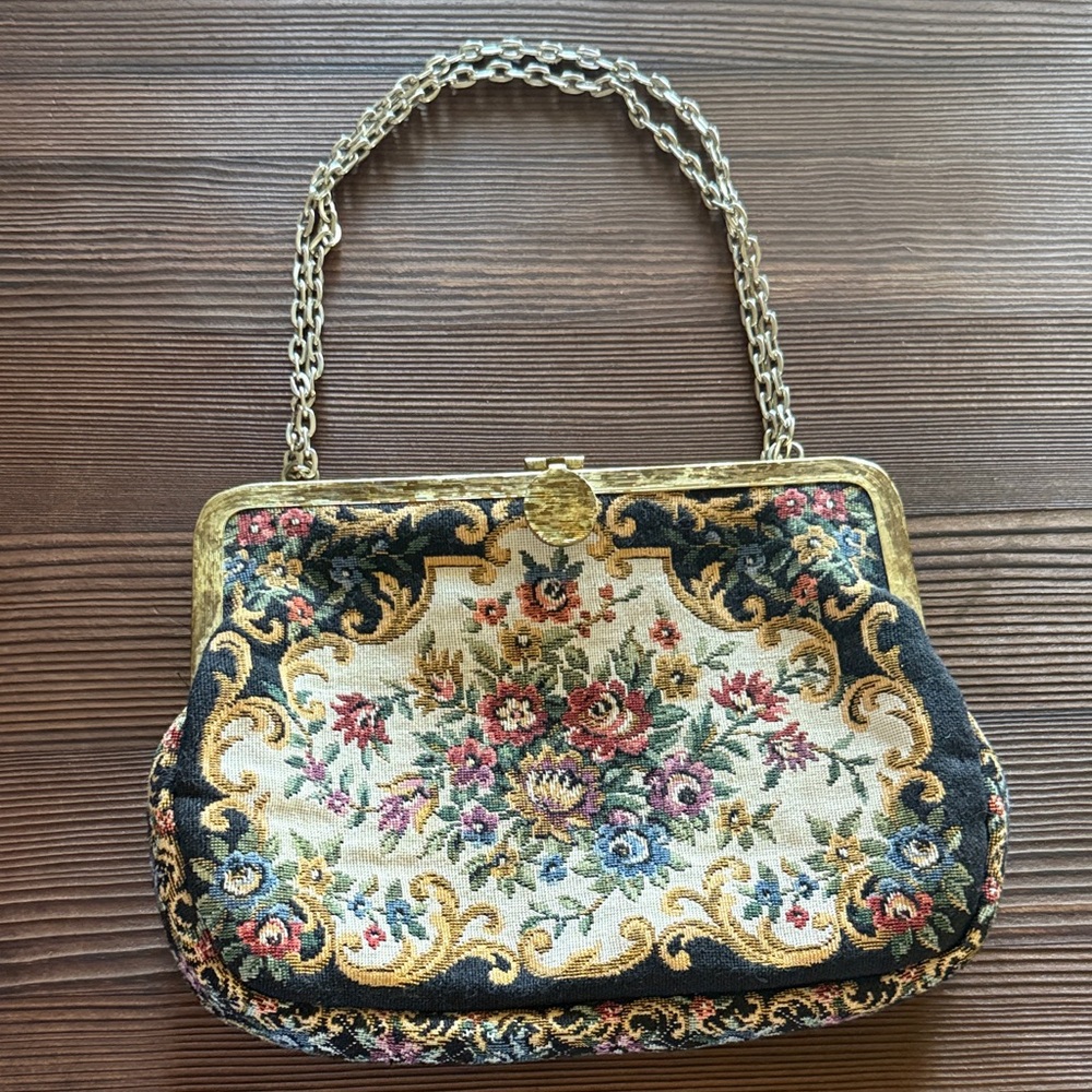Vintage Elegant Floral Tapestry Bag with Gold Accents